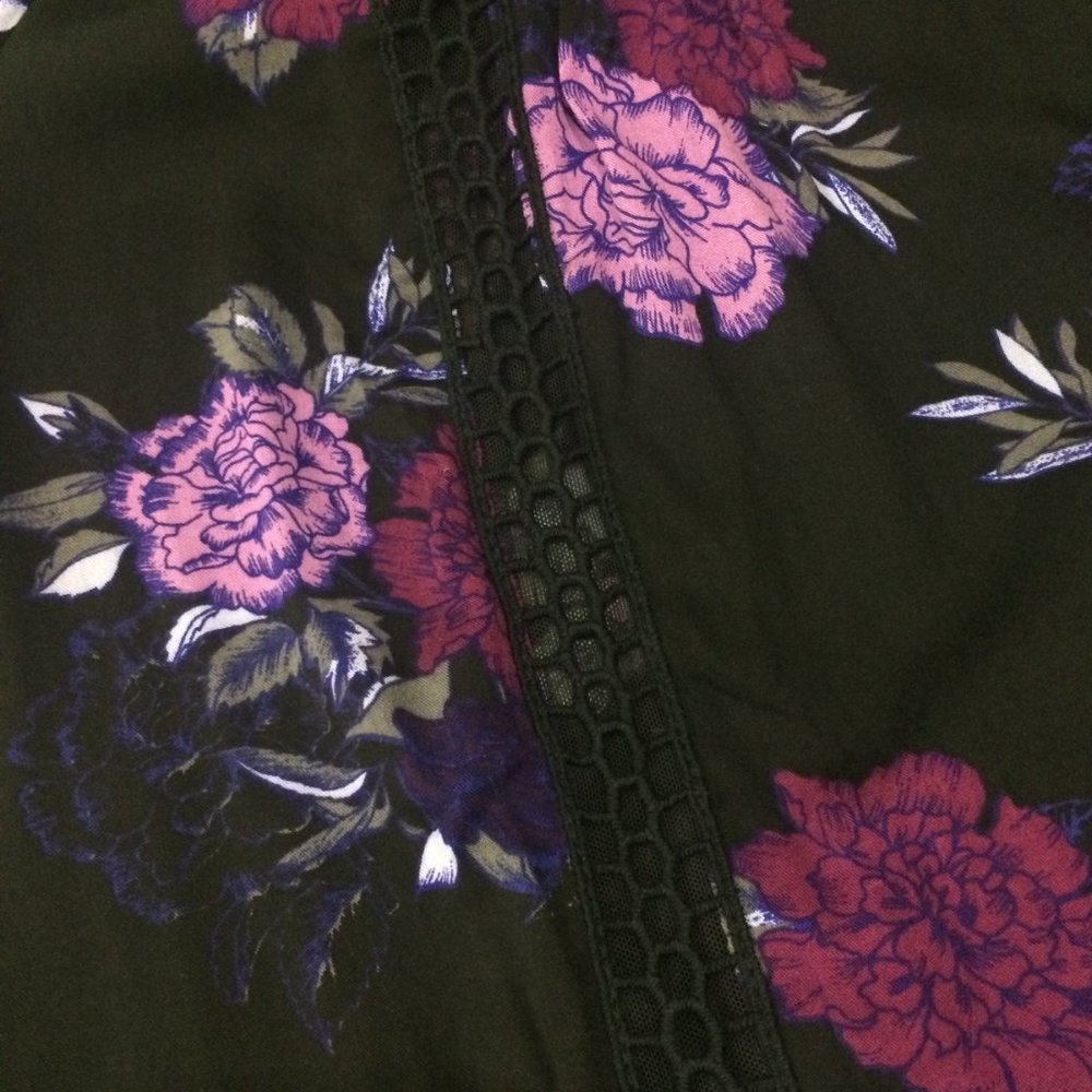 Torrid Boho Tunic Blouse Black / Plum Floral NWOT - Picture 13 of 14